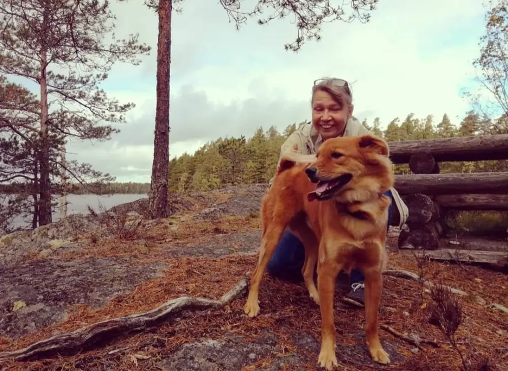 hagabergs_100-003 Lenita ja koira luonnossa